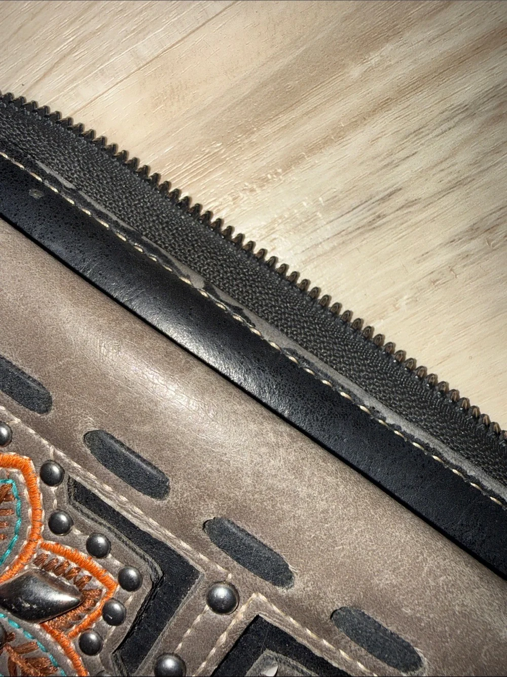 Montana West Black and Brown Floral Embellished Crossbody Wallet